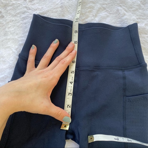 Fabletics Super Knits Navy Blue Leggings - Picture 8 of 14